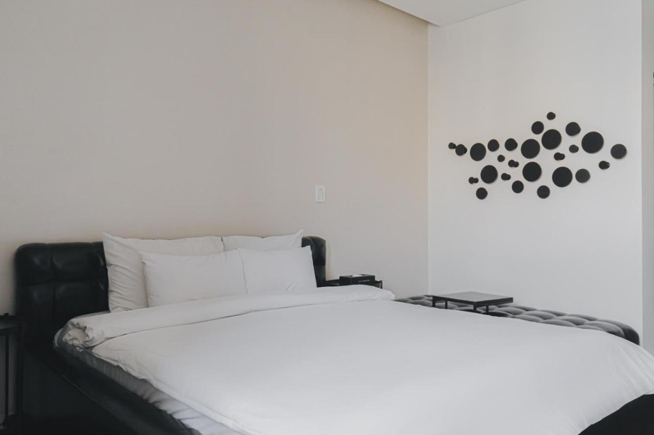 Gwangju Metropolitan City Acc Design Hotel מראה חיצוני תמונה