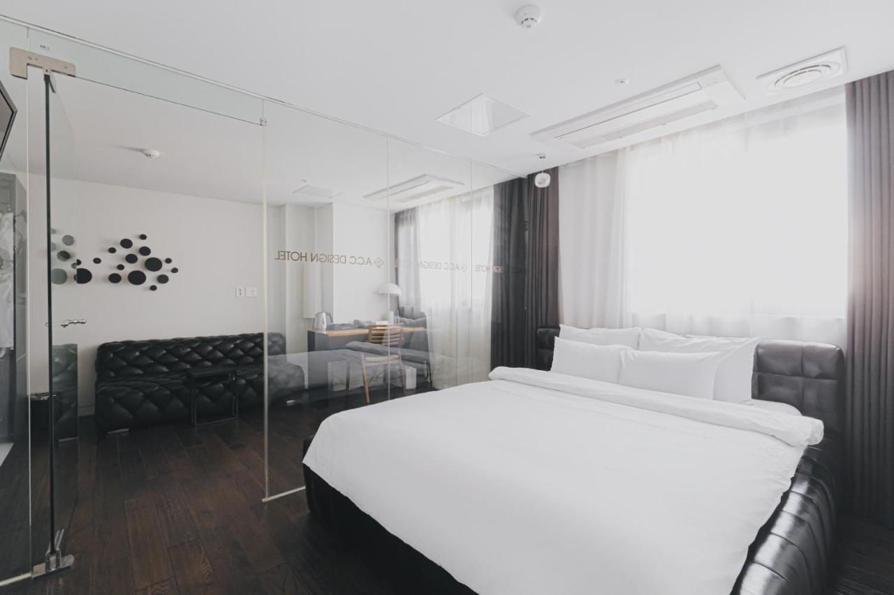 Gwangju Metropolitan City Acc Design Hotel מראה חיצוני תמונה
