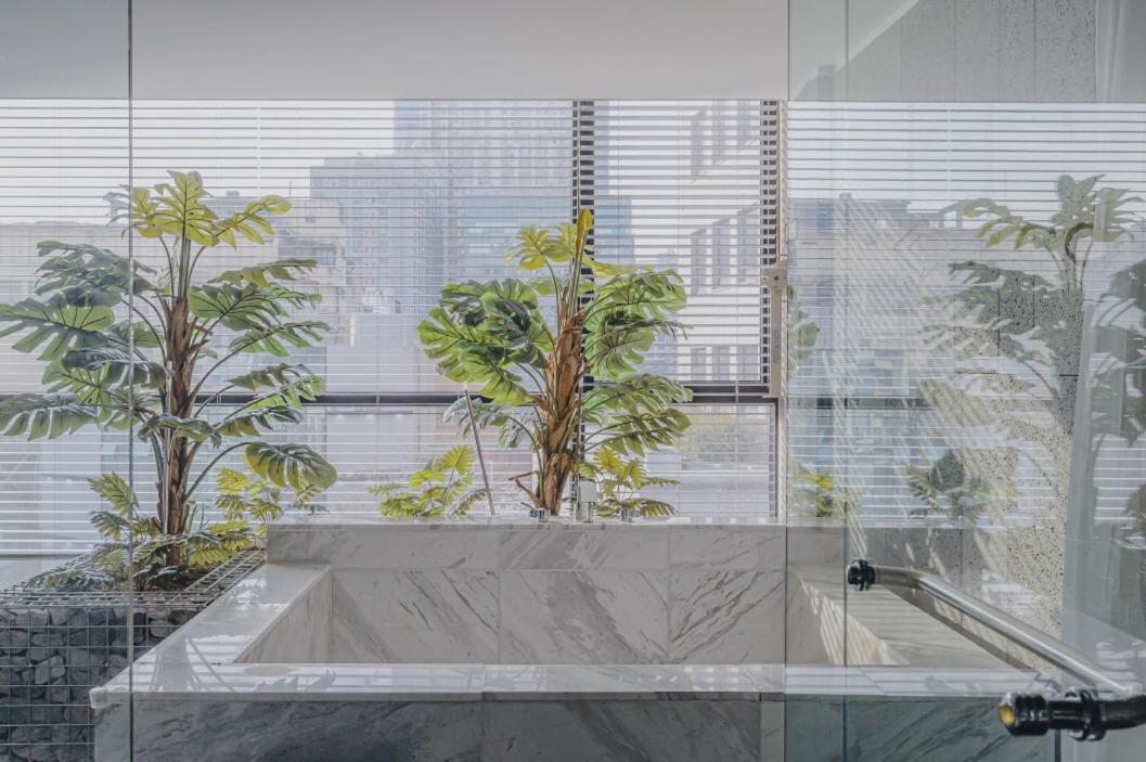 Gwangju Metropolitan City Acc Design Hotel מראה חיצוני תמונה