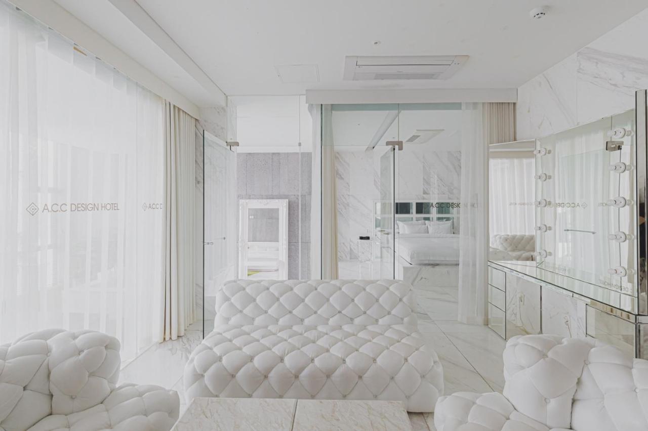 Gwangju Metropolitan City Acc Design Hotel מראה חיצוני תמונה