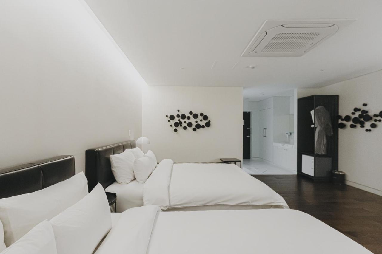 Gwangju Metropolitan City Acc Design Hotel מראה חיצוני תמונה