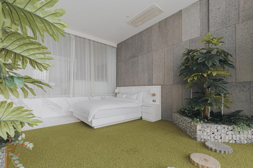 Gwangju Metropolitan City Acc Design Hotel מראה חיצוני תמונה